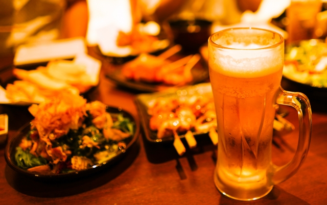 暴飲暴食
